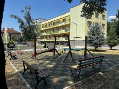 Материална база 5