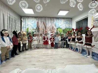 "Зимна приказка" - тържество в група "Смехорани" - ДГ Слънце - Ботевград