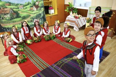 Лазаровден в трета група "Мики Маус" - ДГ Слънце - Ботевград