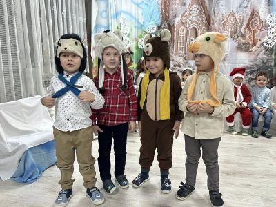 "Зимна приказка" - тържество в група "Смехорани" - ДГ Слънце - Ботевград