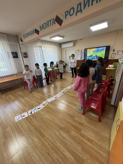 Открит урок по Английски език - ДГ Слънце - Ботевград